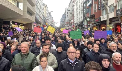 Avcılar Belediye Başkanı Turan Hançerli CHP’den Aday Gösterilmemesine Tepki Gösterdi