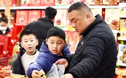 Çin 2024 ekonomi hedeflerini açıkladı: Uzmanlar ülkenin karşı karşıya olduğu sorunlar için ne diyor?