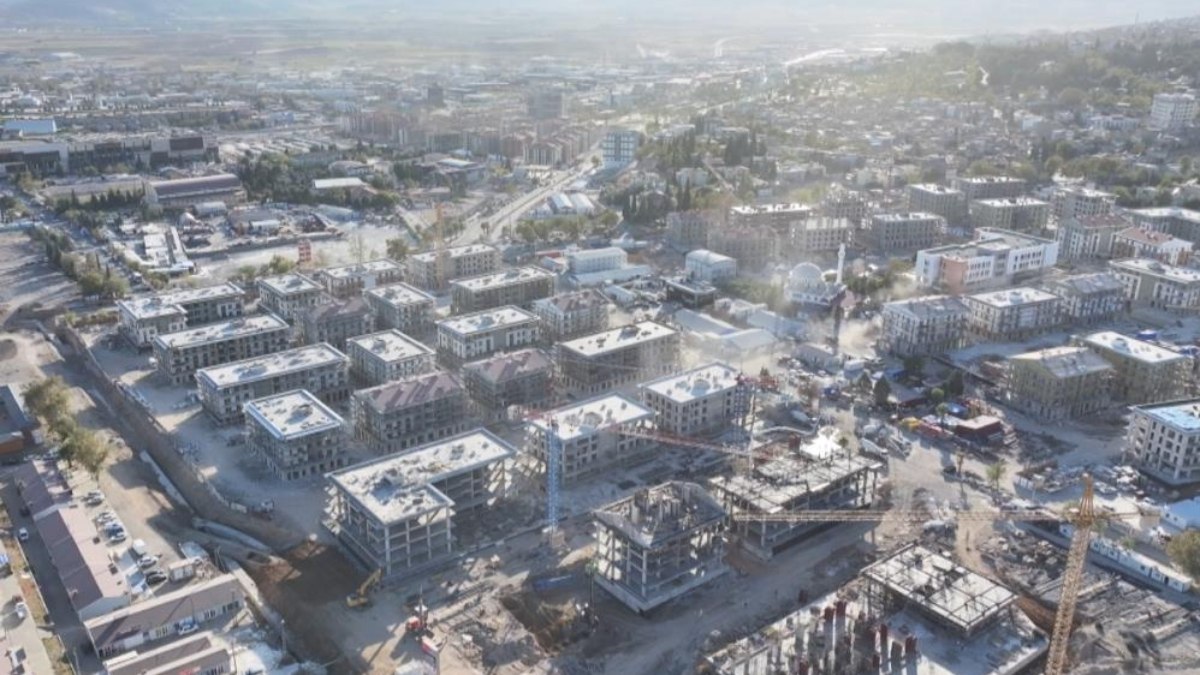 Kahramanmaraş Azerbaycan Mahallesi’nde dönüşüm sürüyor