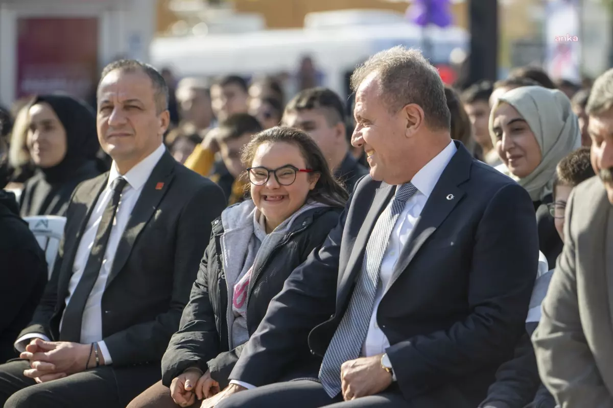 Mersin Büyükşehir Belediye Başkanı Seçer, ‘3 Aralık Dünya Engelliler Günü’ Kapsamında Özel Gereksinimli Bireylerle Buluştu
