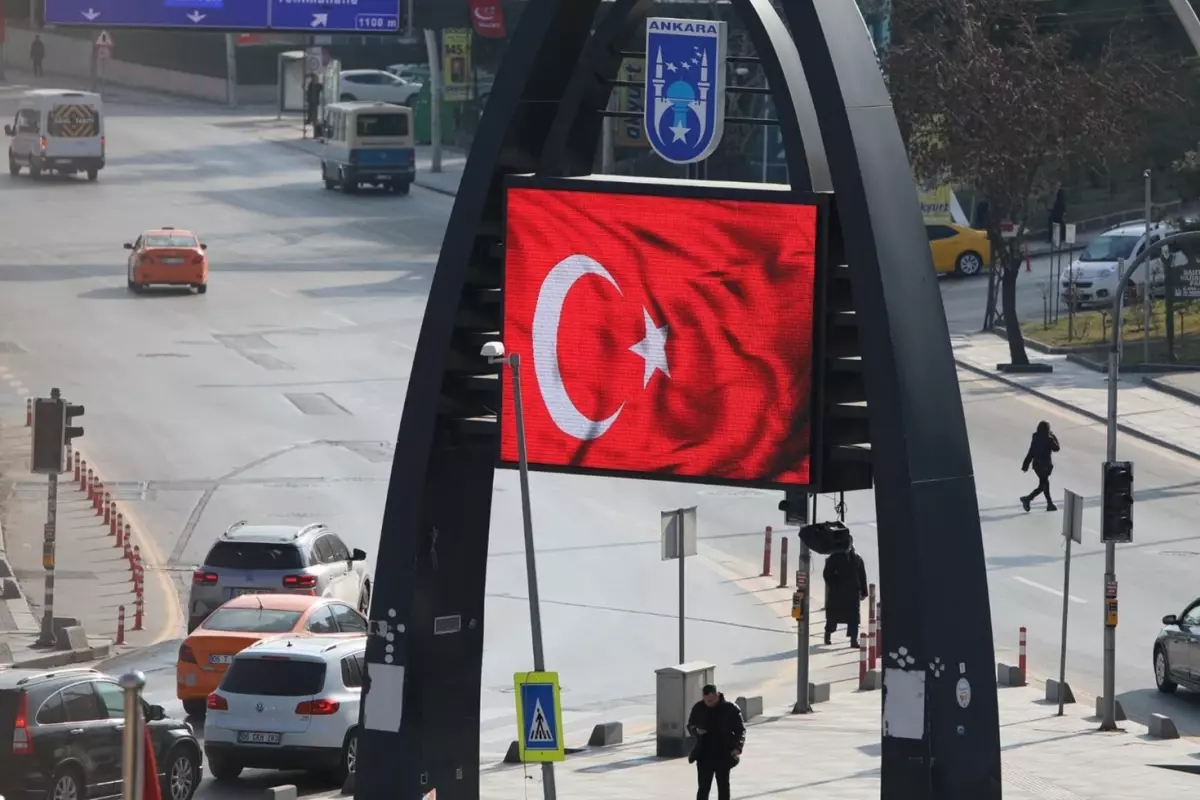 Öcalan’ın çağrısı sırasında Ankara’da dikkat çeken görüntü