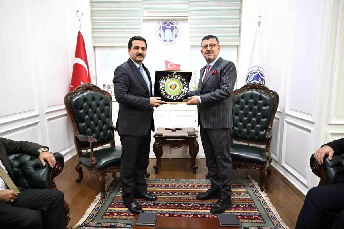CHP’li Veli Ağbaba’dan Battalgazi Belediye Başkanı Taşkın’a Ziyaret