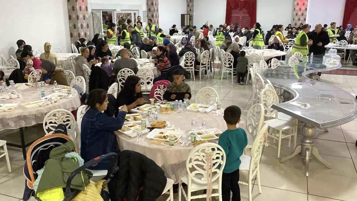 Eskişehir’de İftar ve Bayramlık Dağıtımı